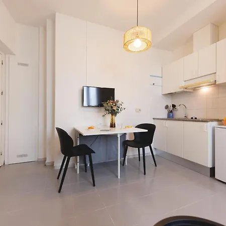 Bravissimo Fellini Appartement