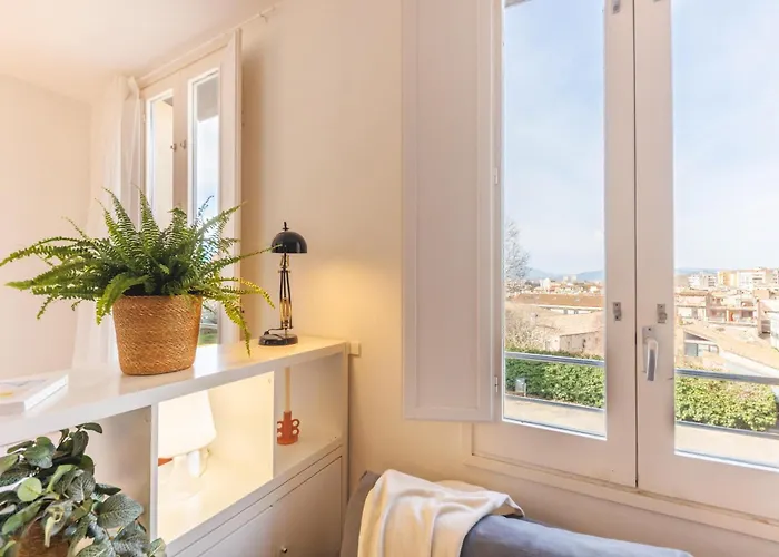 Bravissimo Fellini Apartamento Girona